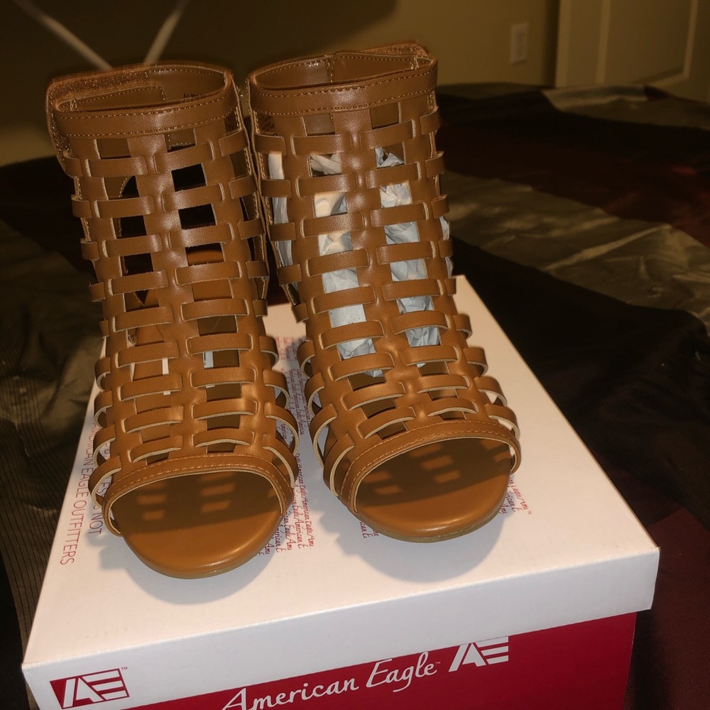 American Eagle Sandal